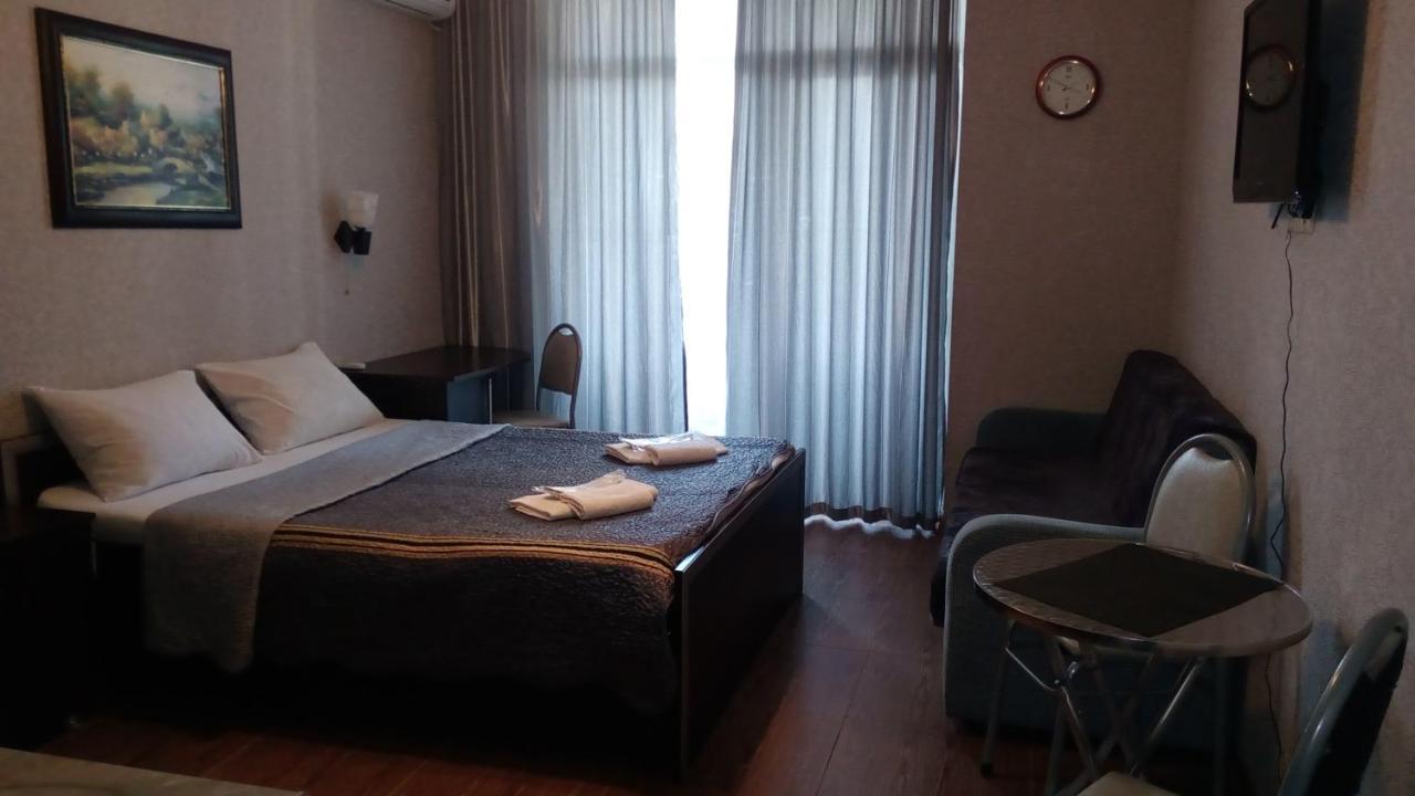 Apartments Batumi Bagian luar foto